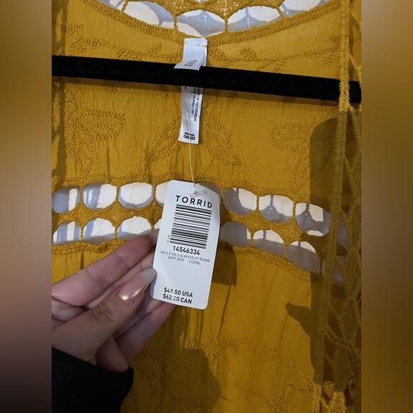 Torrid Gold Eyelet Inset Ruana - Picture 2 of 8